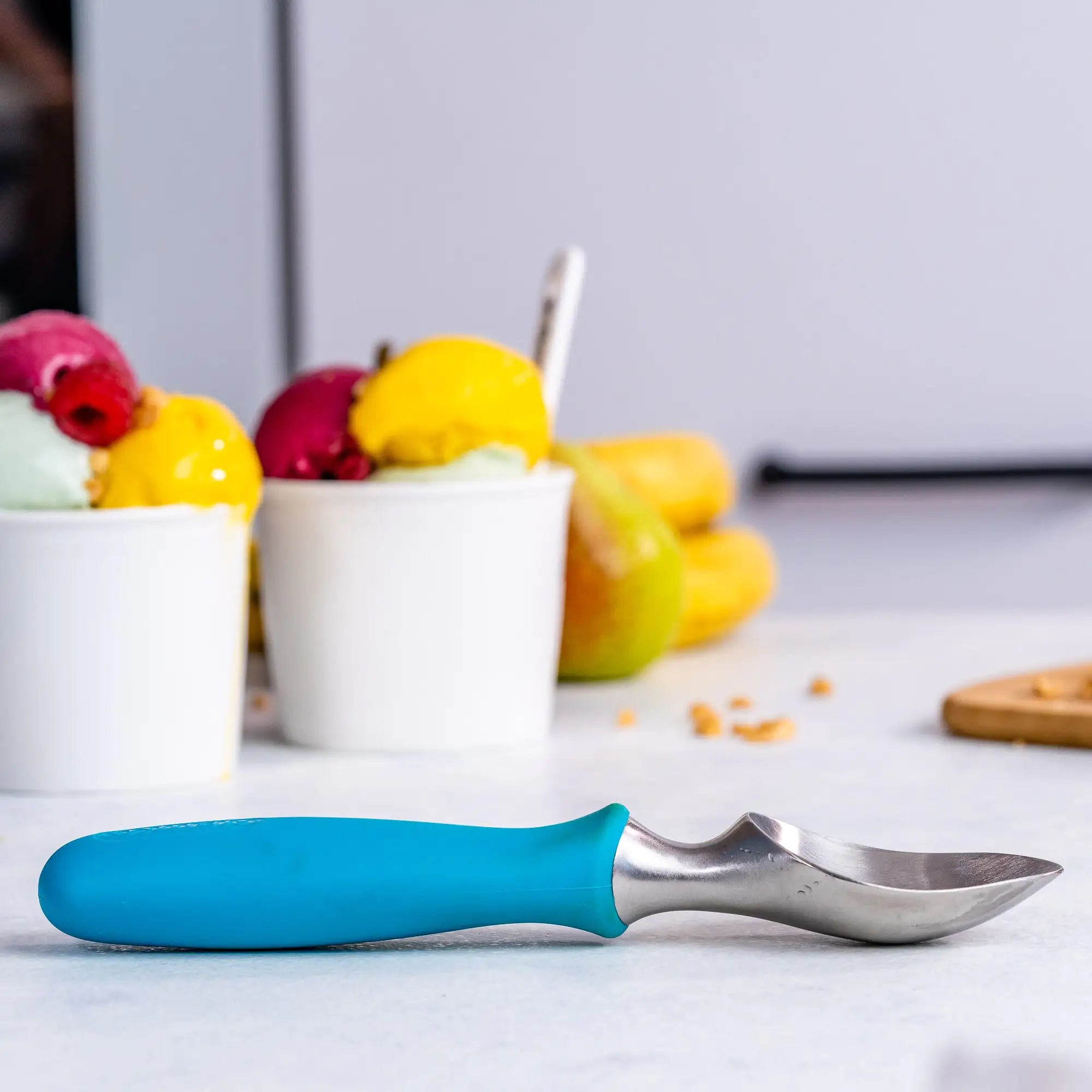 Stainless Steel Ice Cream Scoop - Professional Ice Scooper